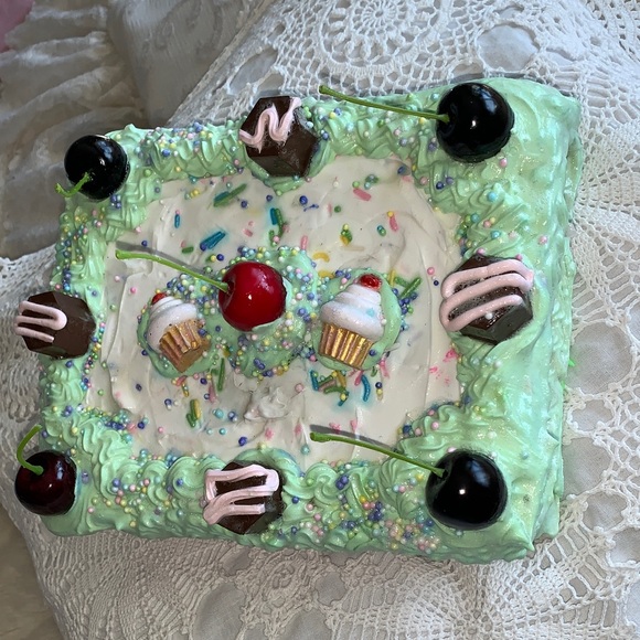 Artisan Jewellery Box - Picture 5 of 7